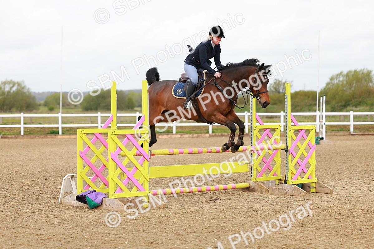 SBM_001814 - class 8 - Senior British Novice - 90cm