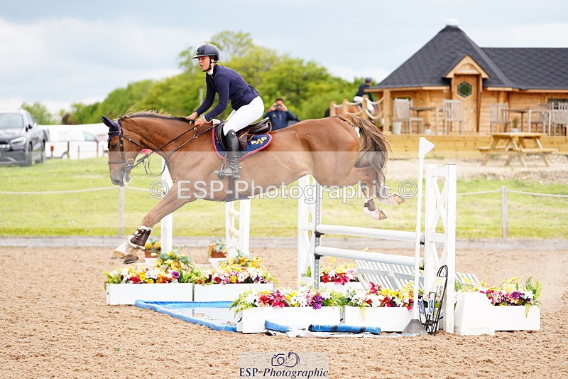 240524A-131004-03781 - Cls 16 Snr 1.20m Open