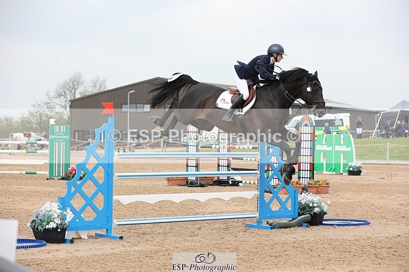 250424-120137-05180 - Cls 1 - 2 Star Small Tour