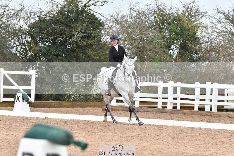 240121A-112923-00565 - Cls 5 Novice 37A