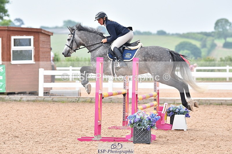 230610A-102011-02643 - Cls 20 Graham Heath Novice Champ