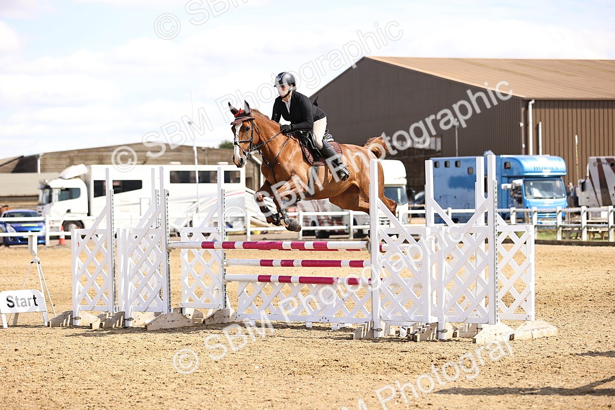 SBM_001369 - Class 6 - Senior Newcomers - 1.10m