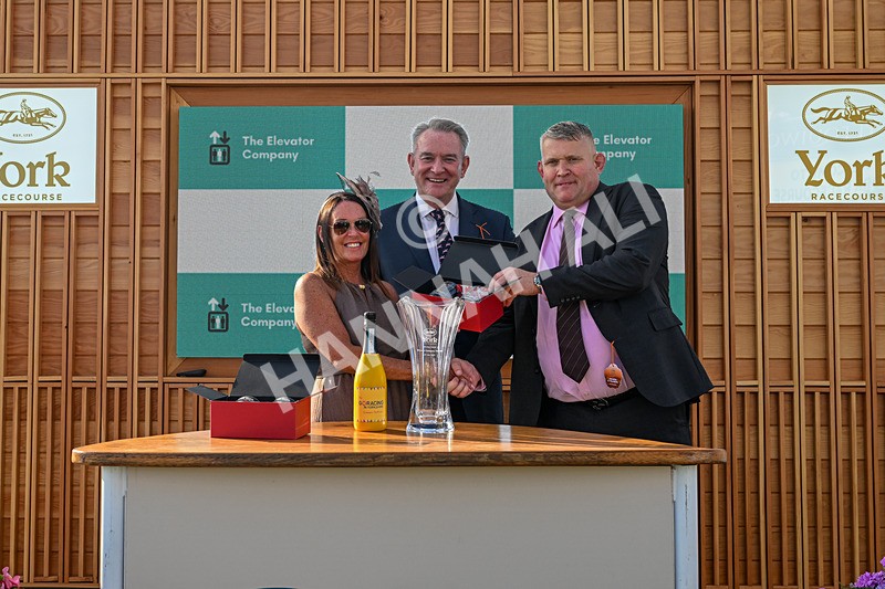 240726-Race 2-Vaguely Royal-0269 - Race 2 18.05pm Elevator Company Handicap