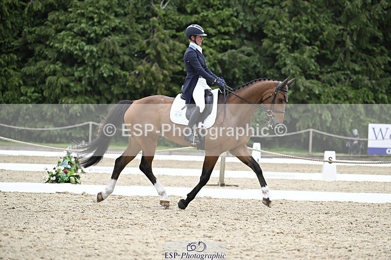 240523-164229-05498 - 446-SOMMERSBY-Jenny_Caras