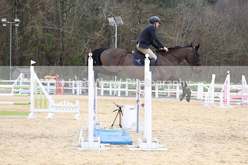 3E7A7798 - Class 9: Senior Foxhunter/1.20 open