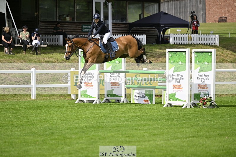 250613A-100318-00257 - Cls 1 Snr Newcomers and 1.10m Open