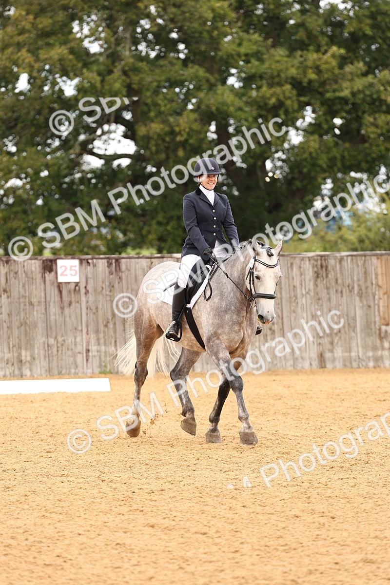 SBM_03584 - D1 - Small Tour Championship Intro 1