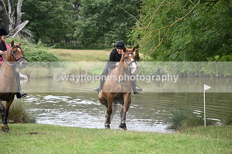 WJ7_3151 - Time at Water 12:15 to 12:50