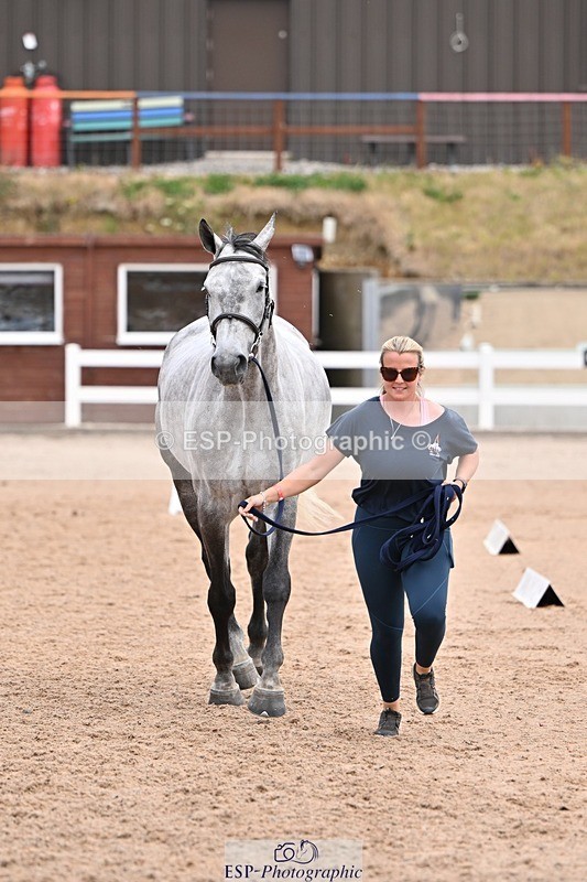 250716-135815-00827 - Trot Up 1.30 to 2.30