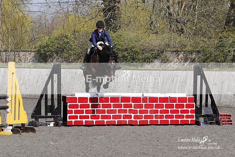 _EST2064 - Bourne Valley Riding Club Winter Showjumping 27/03/22