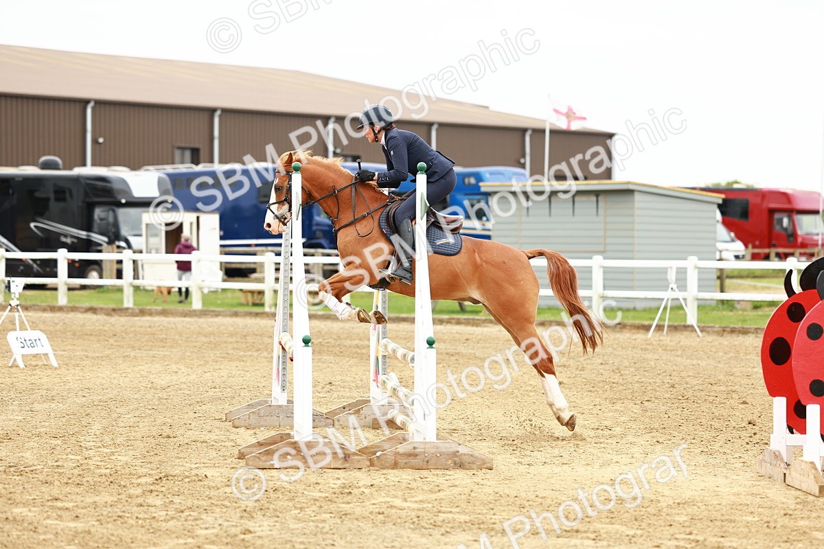 SBM_000121 - Class 1 - Clear Round