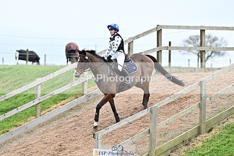 241215-102848-00304 - 70cm