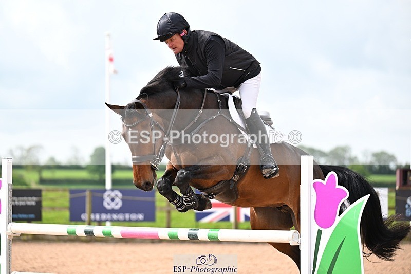 260507-100954-01414 - Cls 1 Snr Foxhunter