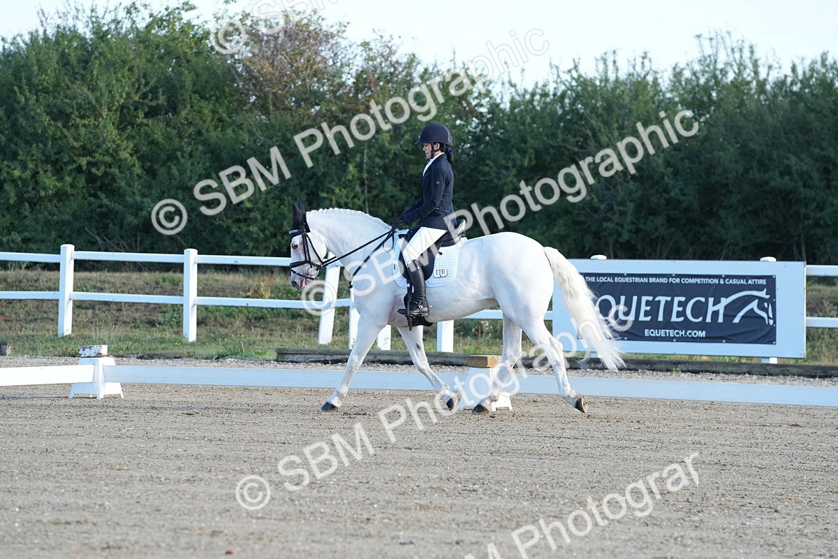 SBM_000165 - Class 2 - Intro 4 Champs - 8.30-9.26