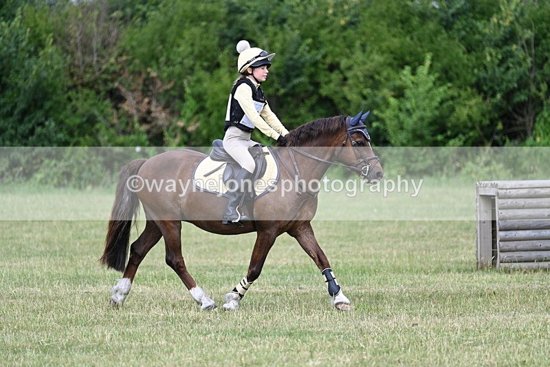 WJ7_4908 - 60cm XC Time 09:58 to 10:16