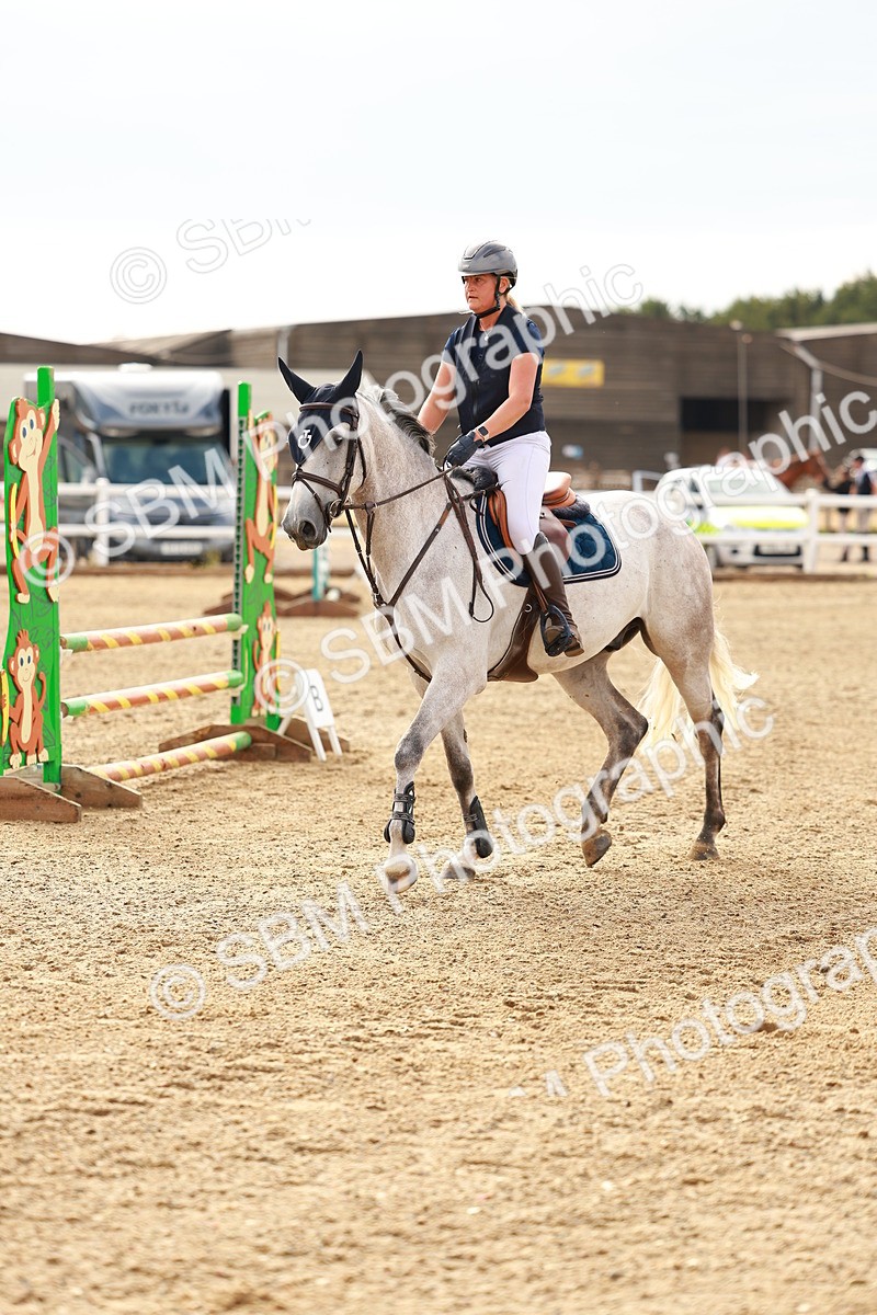 SBM_001953 - Class 8 - Clear Round