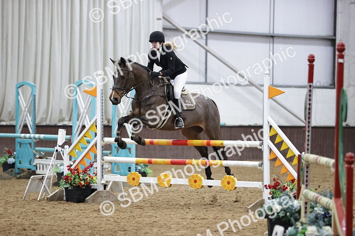 SBM_000593 - Class 3 - Nupafeed Supplements Senior Discovery/ 1m Open