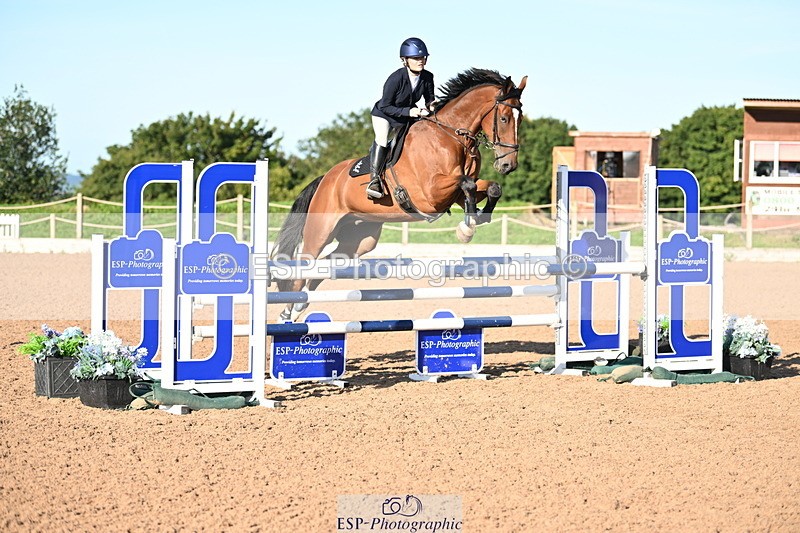 240913A-090924-03169 - Cls 13 Snr 1.05m & 1.10m Open