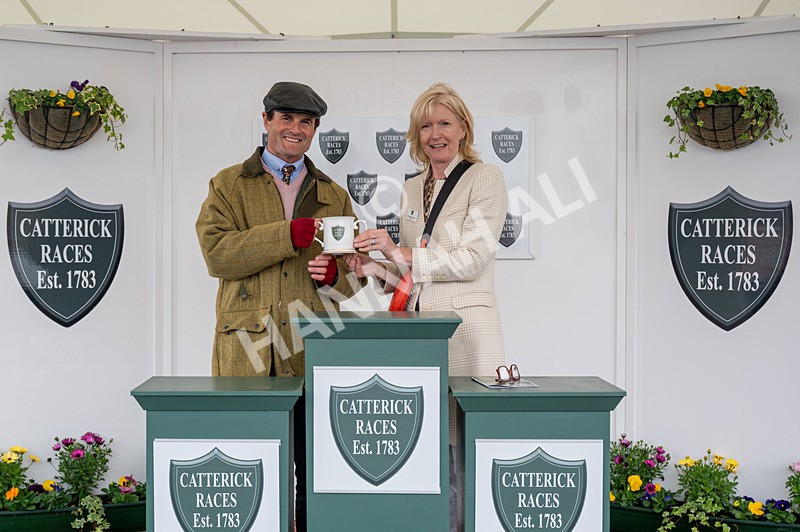 230425-Race 6-An Bradan Feasa-3281 - Race 6