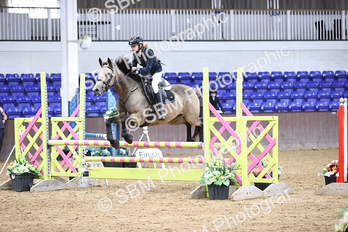 SBM_002327 - Class 11 - Pony Discovery - 90cm Open