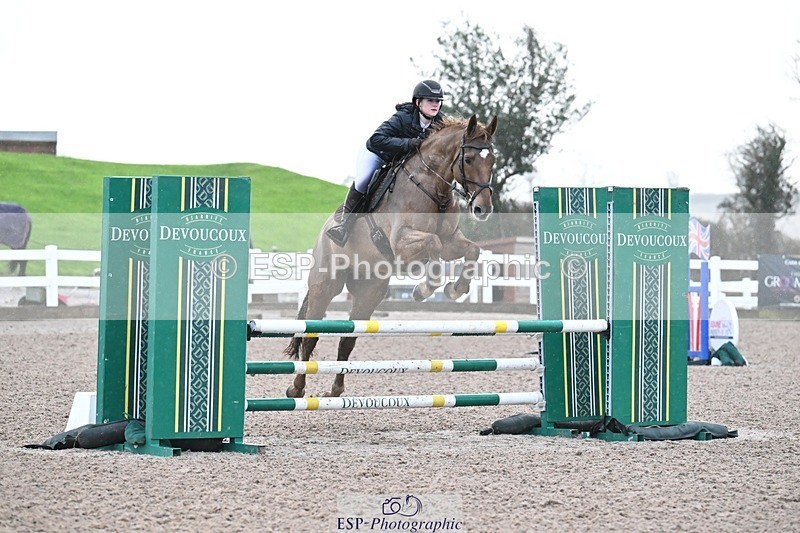 251206-100014-00611 - Cls 9 British Novice