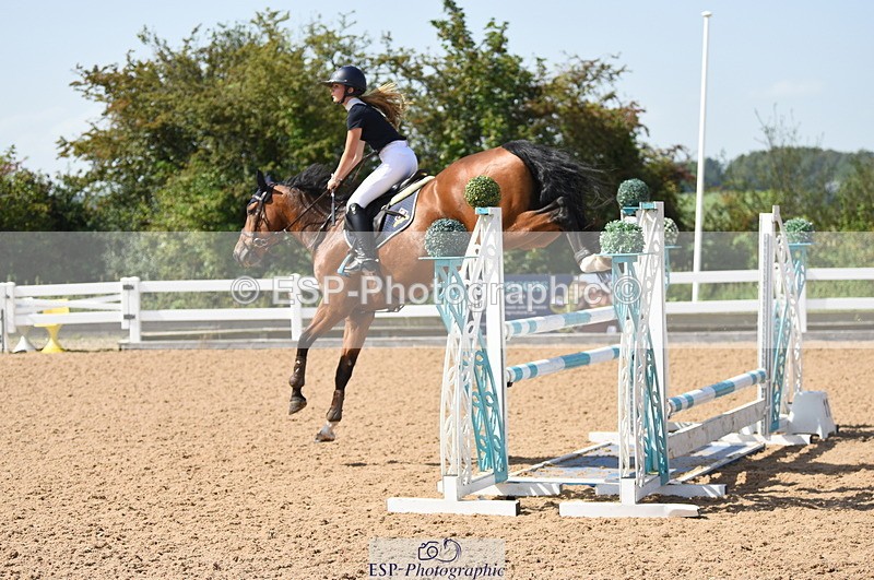 230906A-130320-00404 - Newcomers & 1.10m Open