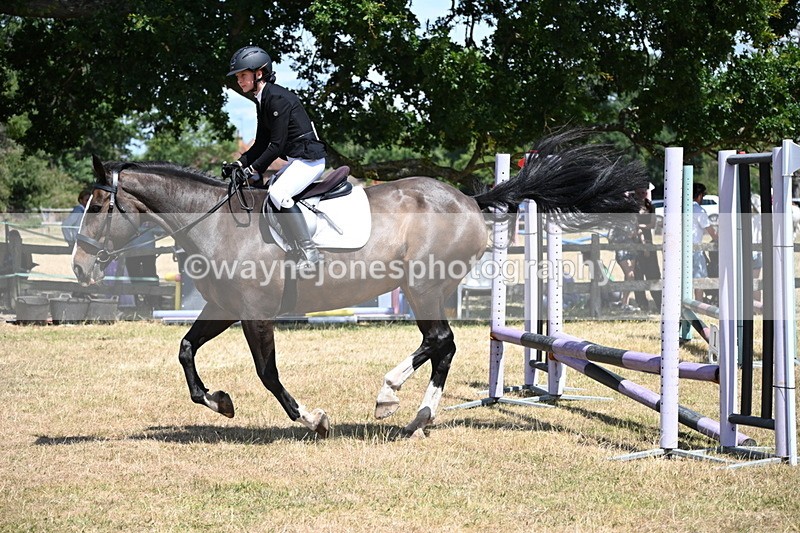 WJ6_5899 - Class 13 Novice 60cm