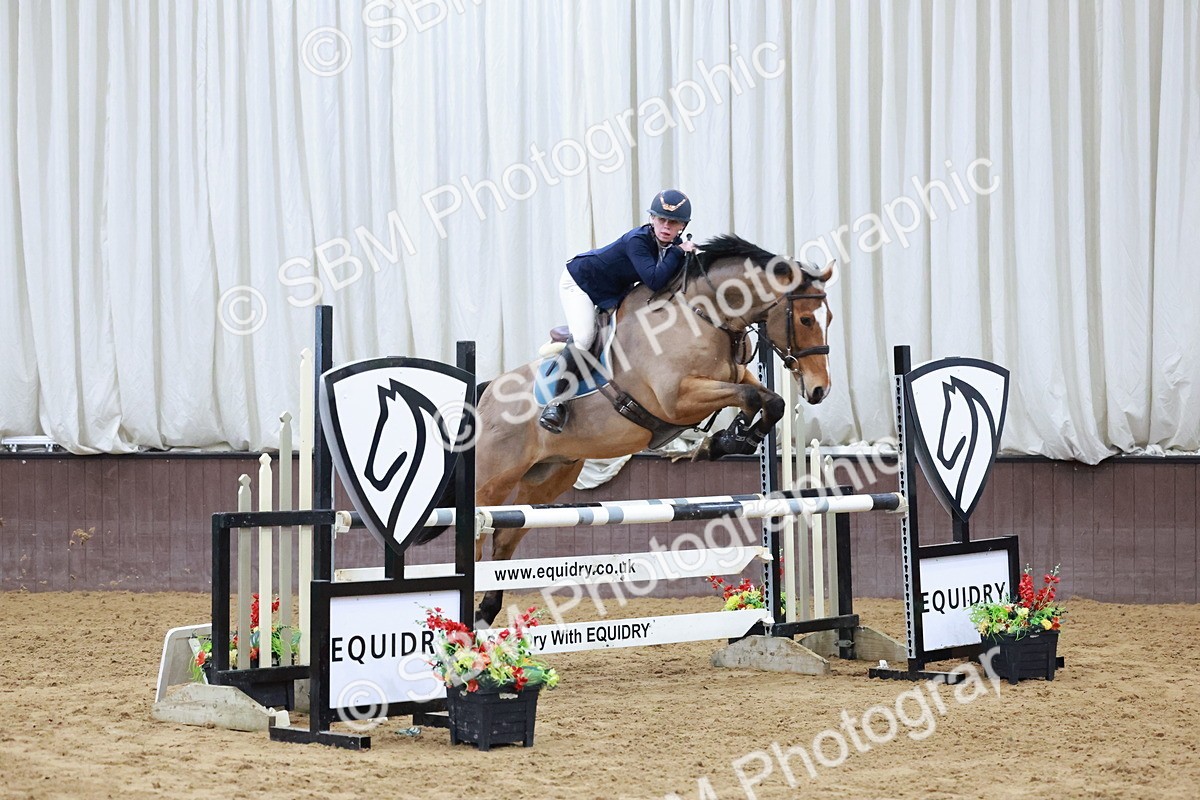 SBM_007718 - Class 24 - Nupafeed Supplements Senior Discovery/ 1m Open