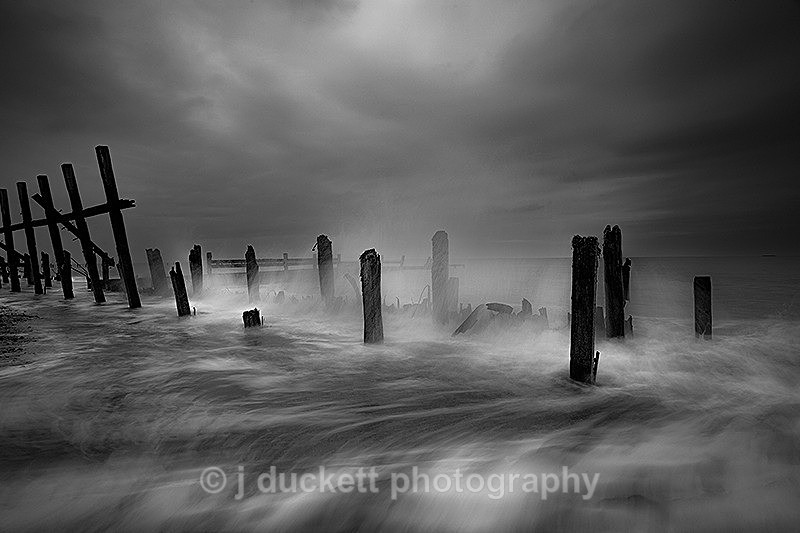 - Peer into the Darkness (coast)
