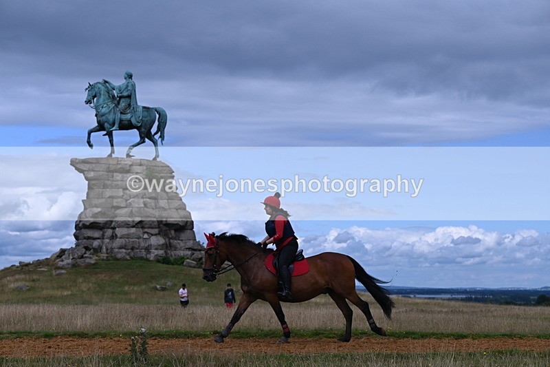 DSC_8883 - Time at Statue 14:33 to 15:10