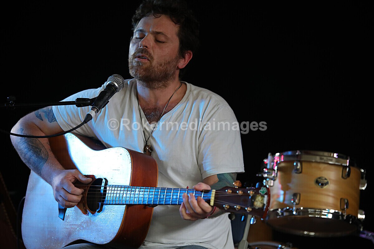 FOLK N BLUES-228 - FOLK and BLUES SEPT 2022