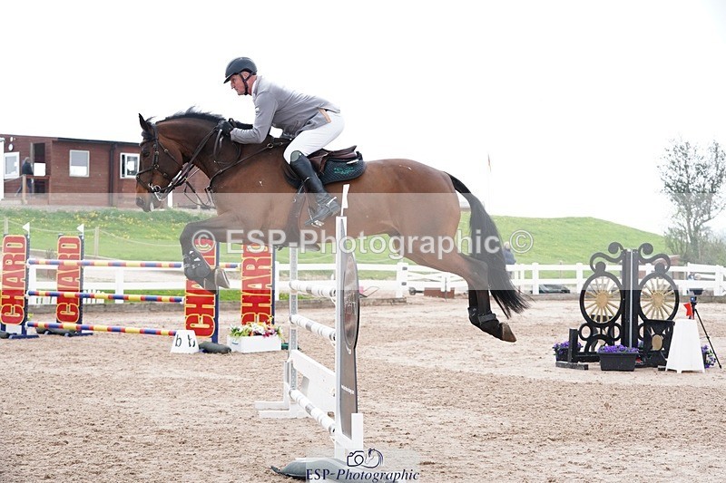 250426-140730-13207 - Cls 3 - 2 Star Small Tour