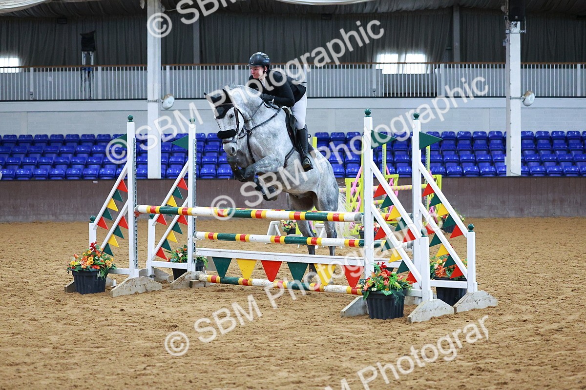 SBM_001012 - Class 4 - Senior Newcomers - 1.10m