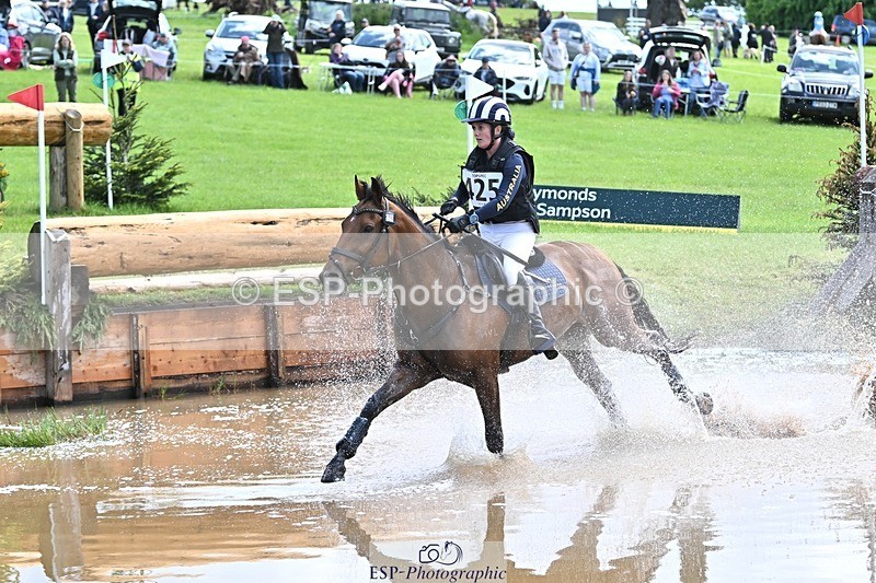 240526-113823-20622 - 425-HUMBLE_GLORY-Sophia_Hill