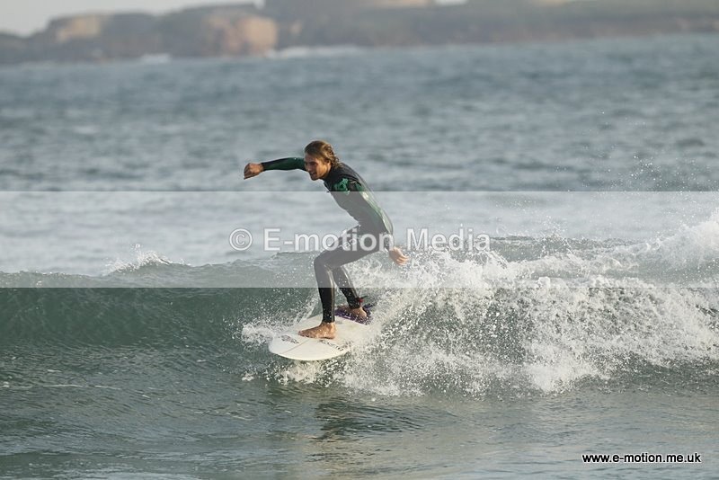 SU 091010 15 - Surf Oct 2010