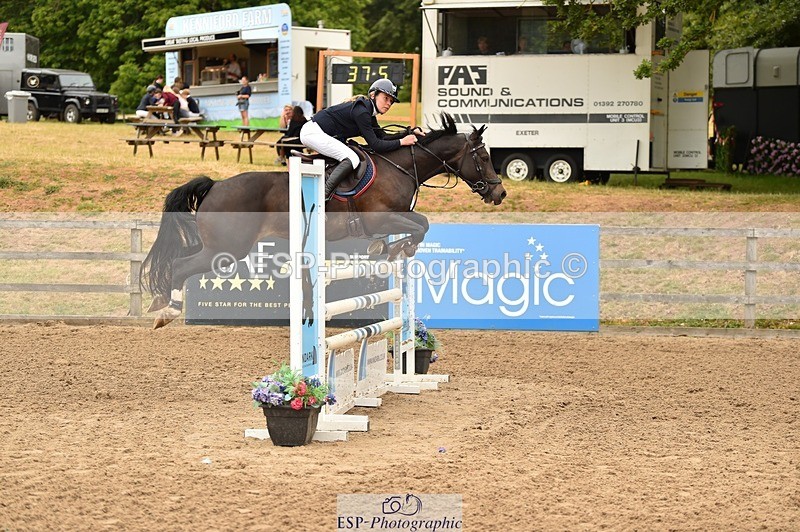 230618-134330-12776 - Cls 25 Pony Foxhunter & 1.10m Open
