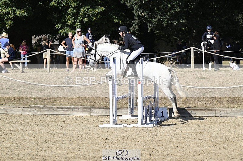 250823A-101106-26509 - WC Round 2 9.30 to 10.30