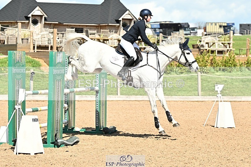 250416-133921-01181 - Cls 4 Newcomers and 1.10m