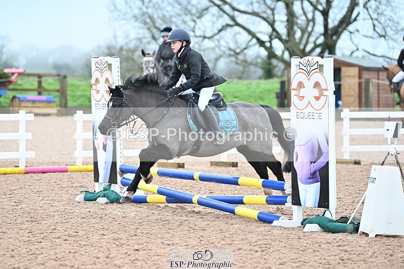 231203A-091225-00101 - Cls 11 Clear Round