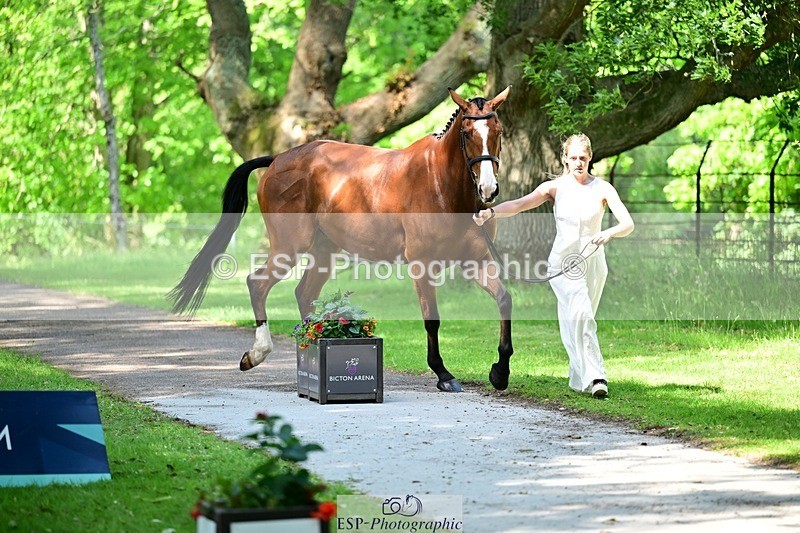 260527A-152750-01188 - C-374-Hannah.Nicolson