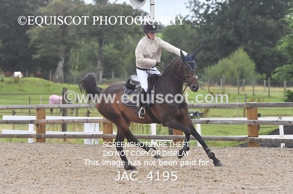 JAC_4195 - CLASS 6 Senior Newcomers/ 1.10m Open