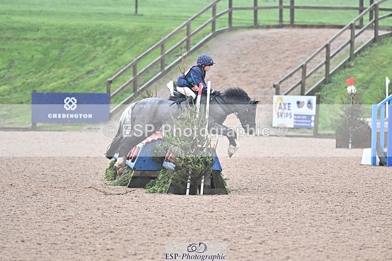 251122-101944-00085 - 70cm