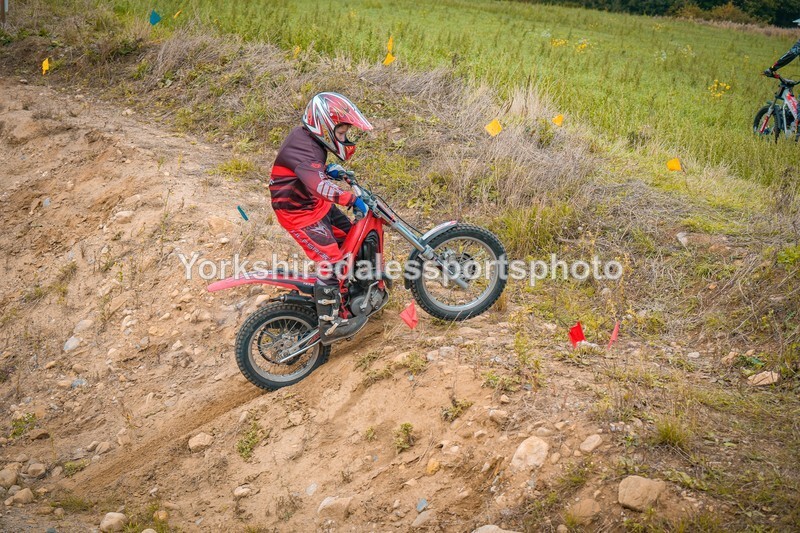 DSCF0348 - Ripon MC Trial 27/09- kids