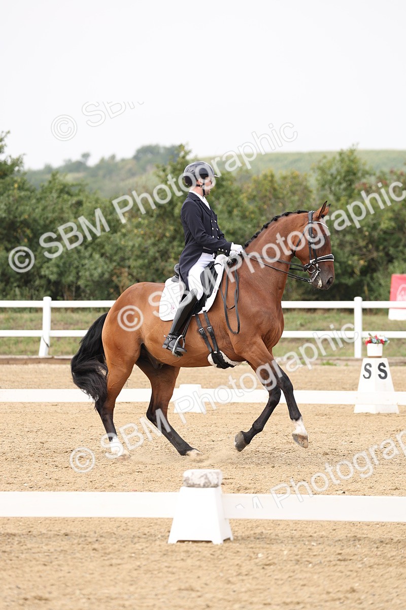 SBM_008292 - Class 10 - FEI INT I - 16.10-16.50