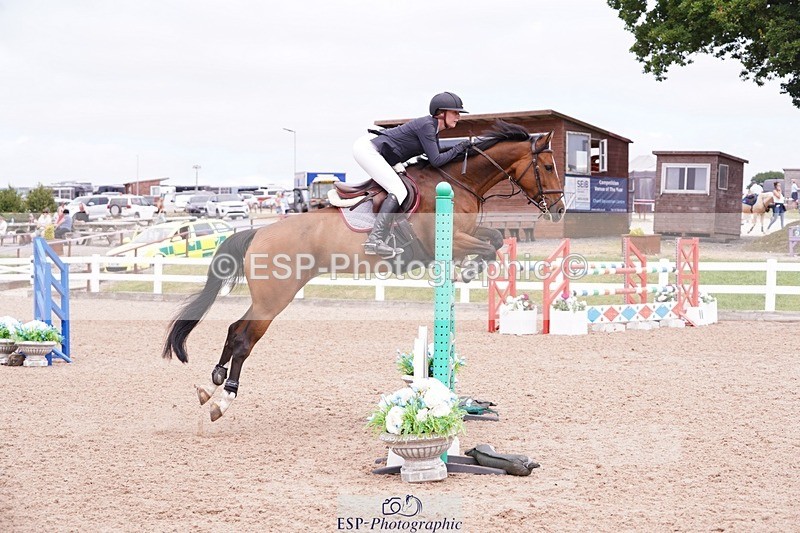 250629-145628-12752 - Cls 38 Pony Foxhunter and 1.10m Open