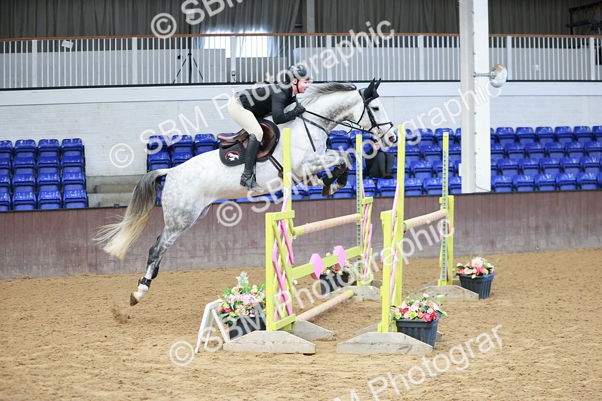 SBM_003700 - Class 11 - Senior Newcomers - 1.10m