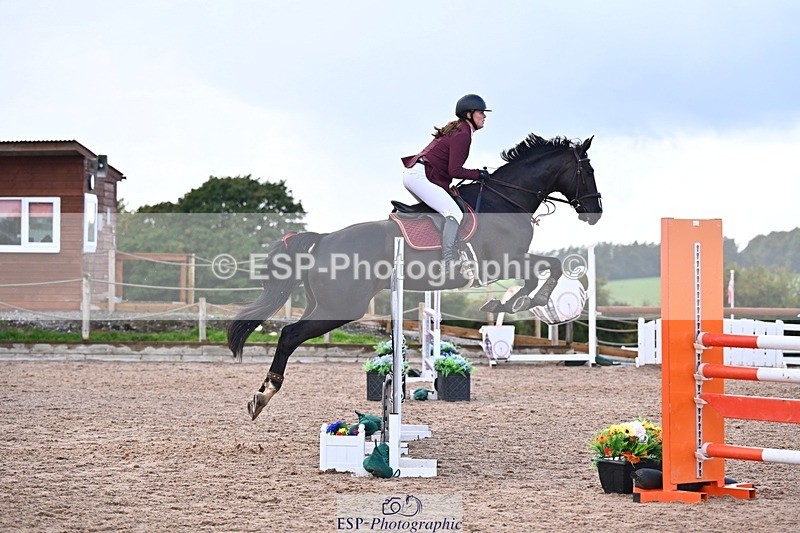 250912-162426-05449 - Cls 13 Snr 1.05m and 1.10m