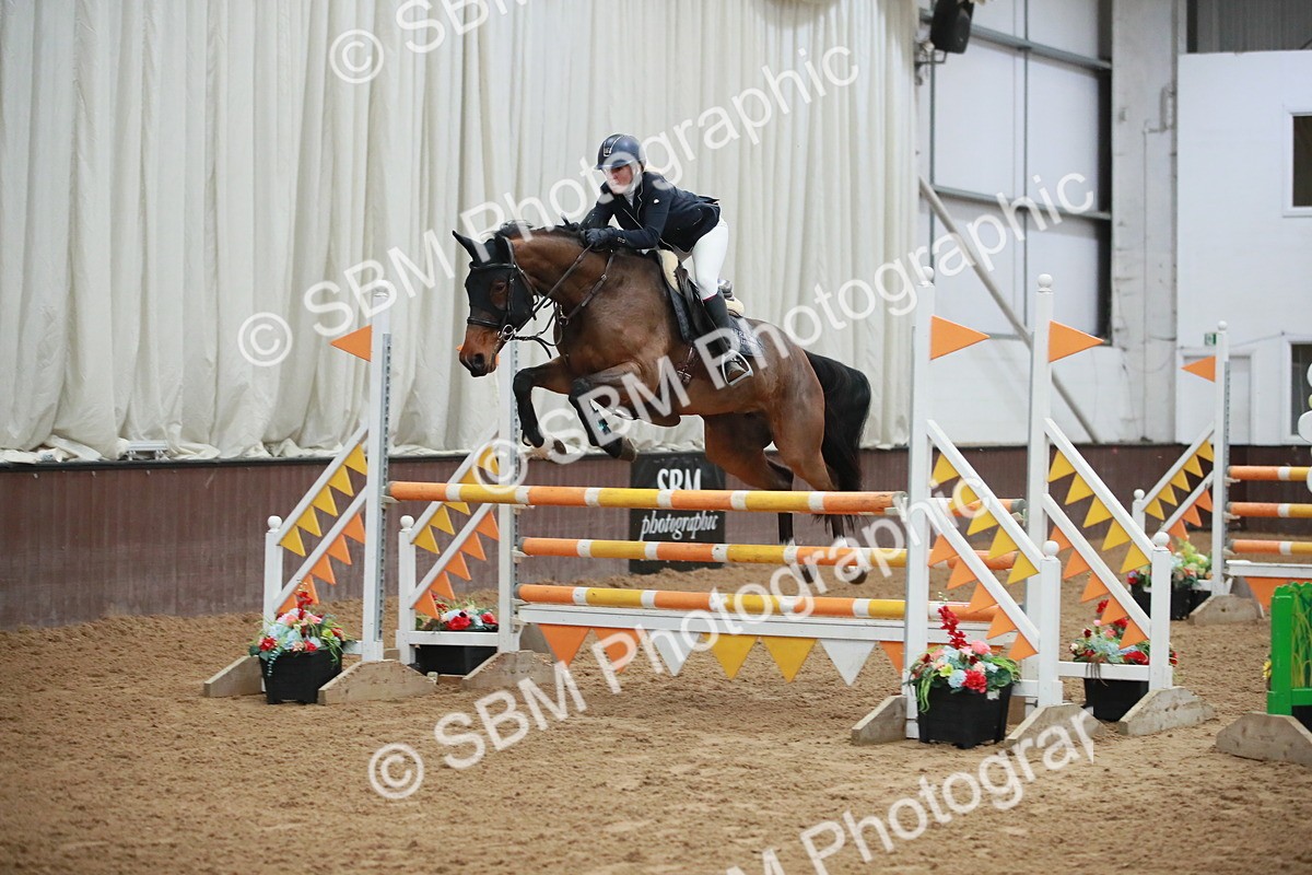 SBM_000961 - Class 4 - Senior Newcomers - 1.10m Open