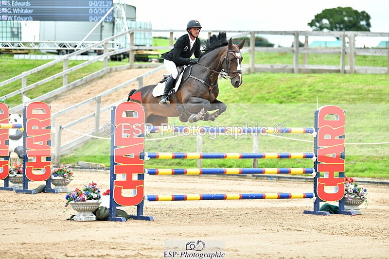 230720A-150036-03656 - Cls 9, 2 Star Big 1.40m Start to break