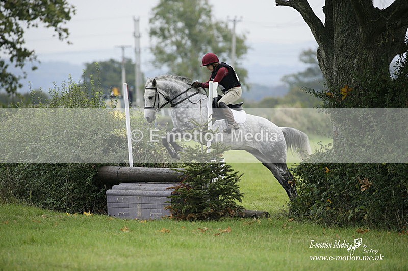  WWHT 171021 2295 - Novice Pairs (0.80m)  17/10/21